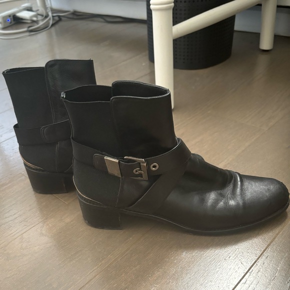 Stuart Weitzman black leather manlow boots - Picture 9 of 11